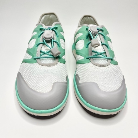 NEW XTRATUF White and Green Contrast Mesh Spindrift Seafoam Water Sneakers US 9 - Picture 2 of 9
